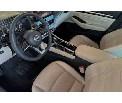 2023 Nissan Altima SL Intelligent AWD is a Red 2023 Nissan Altima 2.5 Trim Sedan in Medford OR