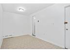 W Rd St Apt W, New York, Flat For Rent