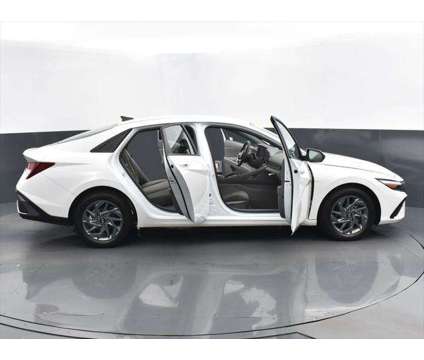 2024 Hyundai Elantra SEL is a White 2024 Hyundai Elantra Sedan in Mcdonough GA