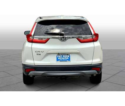 2018UsedHondaUsedCR-VUsed2WD is a White 2018 Honda CR-V Car for Sale in Gulfport MS