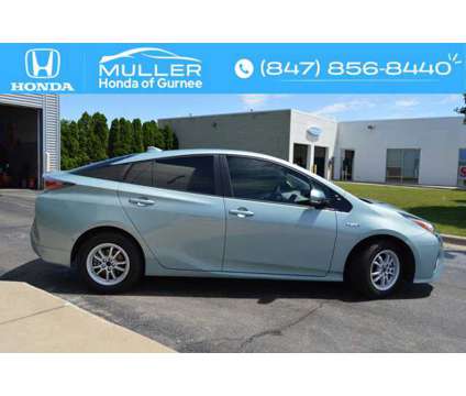2018 Toyota Prius Two is a Green 2018 Toyota Prius Two Hatchback in Gurnee IL