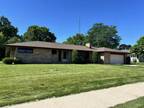 885 W 19TH AVE, OSHKOSH, WI 54902 Single Family Residence For Sale MLS# 50293663