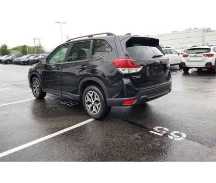 2021 Subaru Forester Premium is a Black 2021 Subaru Forester 2.5i Station Wagon in North Olmsted OH