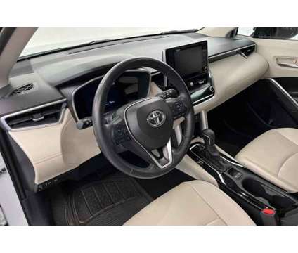 2022 Toyota Corolla Cross XLE is a White 2022 Toyota Corolla Station Wagon in Saint George UT