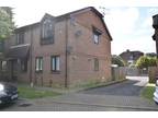 1+ bedroom flat/apartment for sale in Parkhurst Grove, Horley, Surrey, RH6