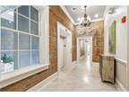 St Charles Ave Unit,new Orleans, Condo For Sale