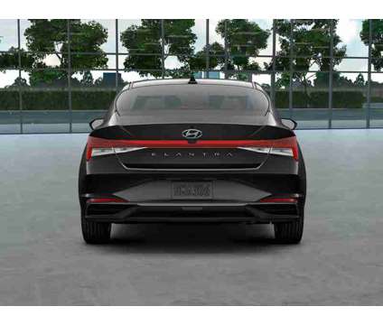 2022 Hyundai Elantra SEL is a Black 2022 Hyundai Elantra Sedan in Conshohocken PA