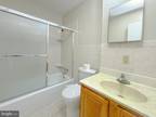 Cooper St Apt A, Edgewater Park, Condo For Rent