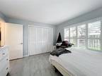 N Beach Rd Unit,englewood, Condo For Sale