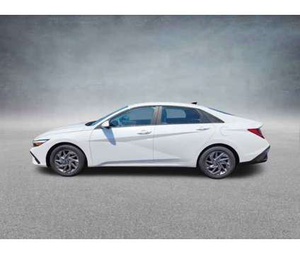 2024 Hyundai Elantra SEL is a White 2024 Hyundai Elantra Sedan in Royersford PA