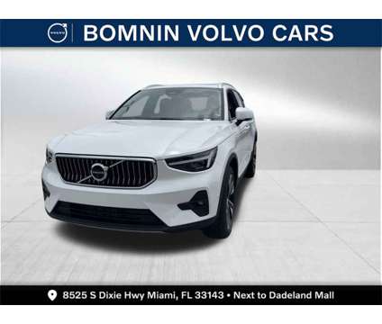 2025 Volvo XC40 is a White 2025 Volvo XC40 SUV in Miami FL