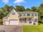 9615 Low Meadow Dr, Gaithersburg, MD 20882