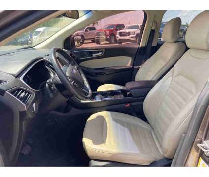 2019UsedFordUsedEdgeUsed4dr FWD is a Grey 2019 Ford Edge Car for Sale in Guthrie OK