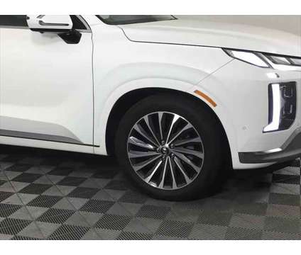 2024 Hyundai Palisade Calligraphy is a White 2024 SUV in Statesville NC