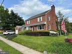 Colonial, Detached - LANSDALE, PA 423 S Mitchell Ave