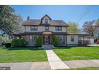 1232 Darby Rd, Havertown, PA 19083