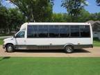 2005 Ford E450 25 Passenger Bus w/Powerstroke Diesel w/Only 62k Miles -