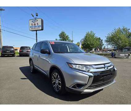 2018 Mitsubishi Outlander for sale is a Silver 2018 Mitsubishi Outlander Car for Sale in Auburn WA