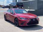 2022 Lexus ES 300h F SPORT