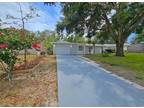 5532 Front Dr, Holiday, FL 34690