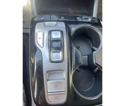 2022 Hyundai Tucson Hybrid SEL Convenience is a White 2022 Hyundai Tucson Hybrid in Waynesboro VA