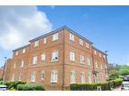 2 bedroom flat for rent in Brady Drive Bromley BR1