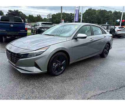 2023 Hyundai Elantra SEL is a 2023 Hyundai Elantra Sedan in North Attleboro MA