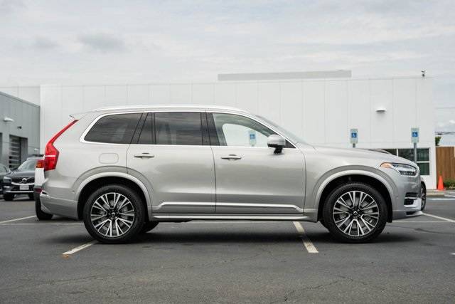 2025 Volvo XC90 Plug-In Hybrid T8 Plus Bright 7 Passenger