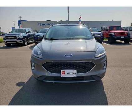 2022 Ford Escape SEL is a 2022 Ford Escape SEL SUV in Gates Mills OH