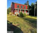 662 Hidden Hollow Dr, Kearneysville, WV 25430