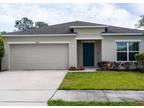 4536 Lake Russell Rd, Kissimmee, FL 34746