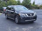 2019 Nissan Pathfinder SL