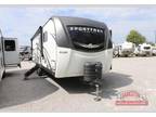 New 2024 Venture SportTrek STT302VRB