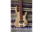 Curly Maple Peanut Bass Fretless 4 String Wishbass Reg Scale 34" Soapbar Pu