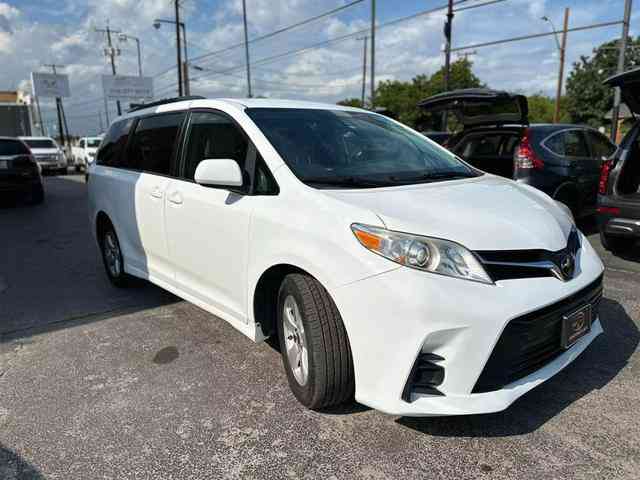 2020 Toyota Sienna for sale