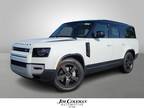 2024 Land Rover Defender 130 S 300PS
