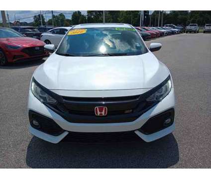 2019 Honda Civic Si is a Silver, White 2019 Honda Civic Si Sedan in Evansville IN