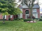 Hickory Trail Dr, Rochester Hills, Home For Sale