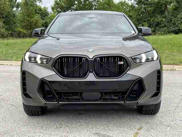 2025 BMW X6 M60i