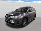 2019 Toyota Highlander Gray, 19K miles