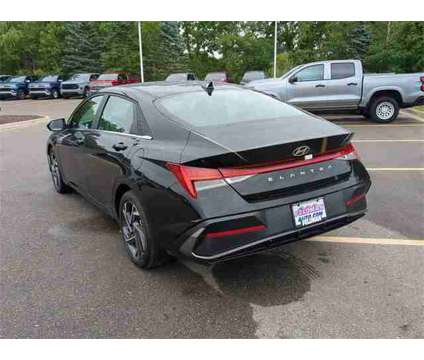 2024 Hyundai Elantra SEL is a Black 2024 Hyundai Elantra Sedan in New Hudson MI