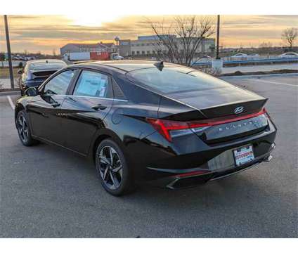 2023 Hyundai Elantra Hybrid Limited is a Black 2023 Hyundai Elantra Hybrid in Kenosha WI