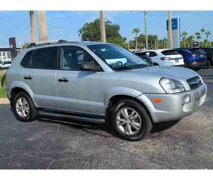 2009 Hyundai Tucson GLS is a Silver 2009 Hyundai Tucson GLS SUV in Daytona Beach FL