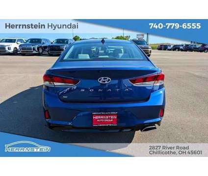 2019 Hyundai Sonata SE is a Blue 2019 Hyundai Sonata SE Sedan in Chillicothe OH