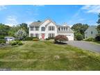 4404 Robmar Dr, Mount Airy, MD 21771