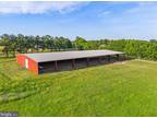 11601 Parkgate Dr, Nokesville, VA 20181