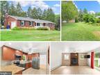 2135 Old Liberty Rd, Sykesville, MD 21784