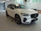 2022 Volvo XC60 B6 R-Design