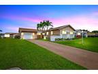 6393 Summer Sky Ln, Greenacres, FL 33463