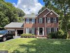 25 Ridge Pointe Ln, Fredericksburg, VA 22405